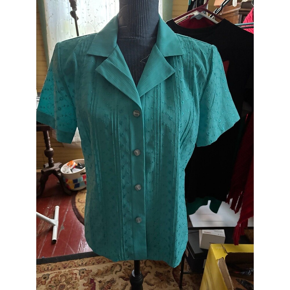 Sag Harbor Size 8 Women’s Teal Polyester Blouse 36” Bust 24” Length